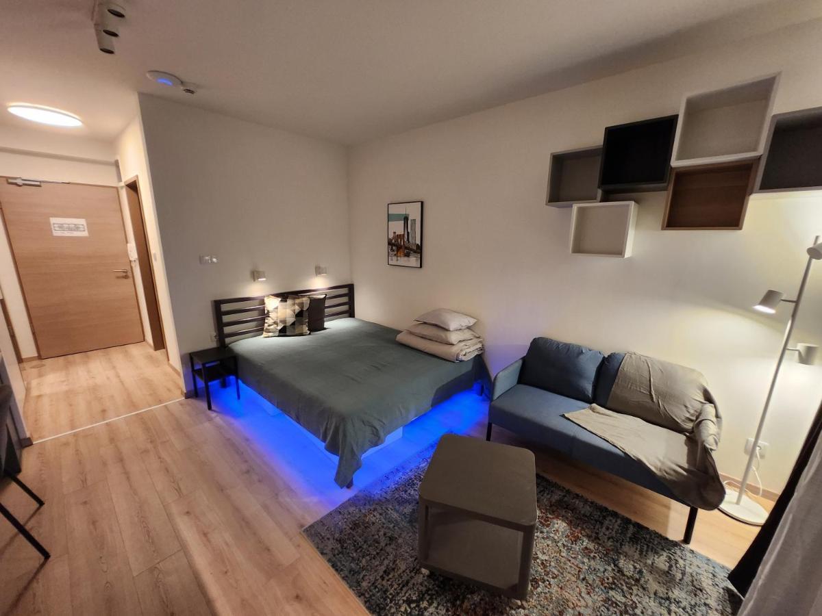 デブレツェン Apartman 18アパートホテル エクステリア 写真