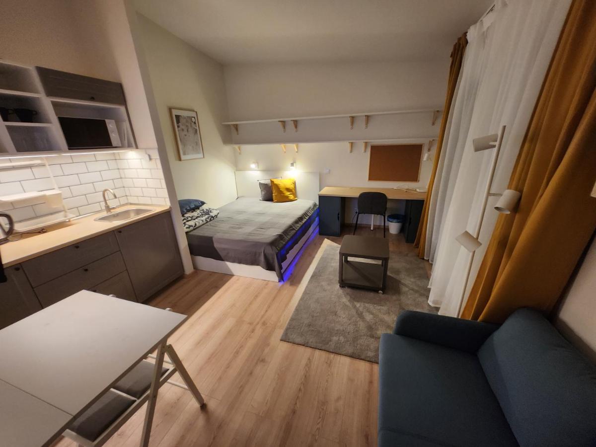 デブレツェン Apartman 18アパートホテル エクステリア 写真