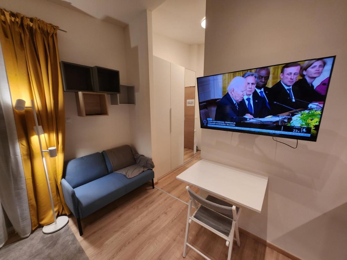 デブレツェン Apartman 18アパートホテル エクステリア 写真
